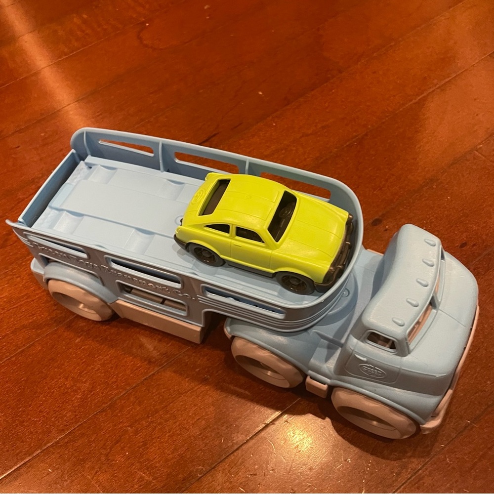 Green Toy car carrier